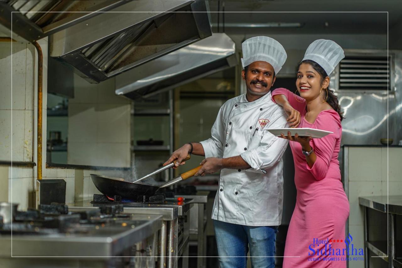 Hotel Sidhartha Chalakudy Kizhake Chālakudi Eksteriør bilde