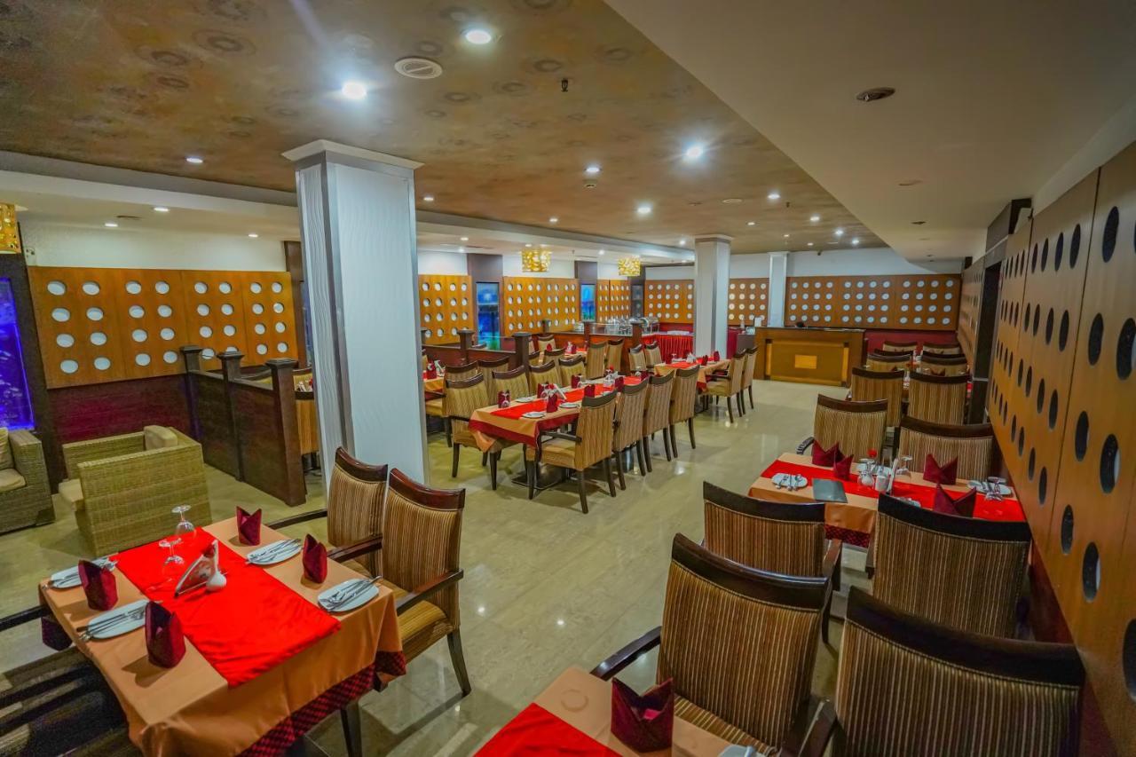 Hotel Sidhartha Chalakudy Kizhake Chālakudi Eksteriør bilde