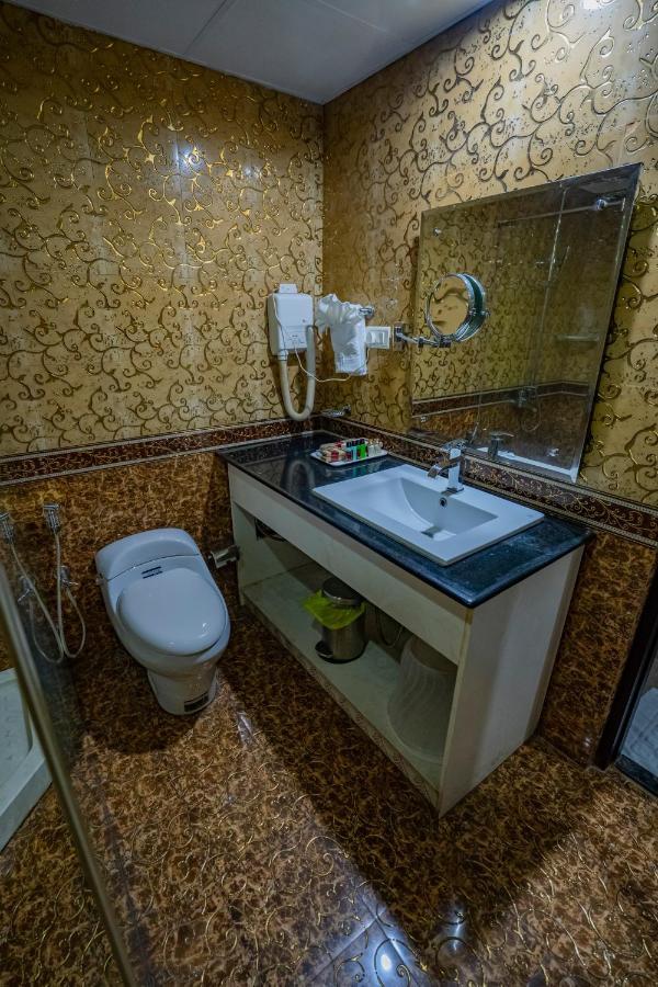 Hotel Sidhartha Chalakudy Kizhake Chālakudi Eksteriør bilde